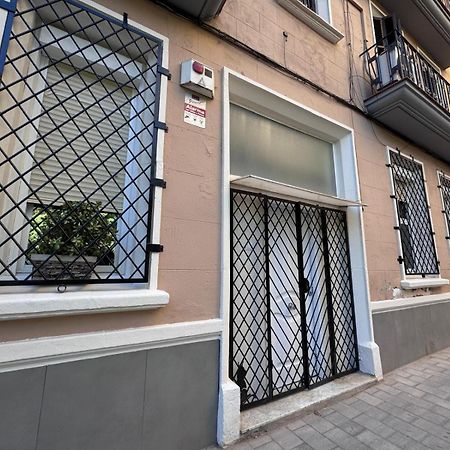 Pamis Apartament Sants, Barcelona Luaran gambar