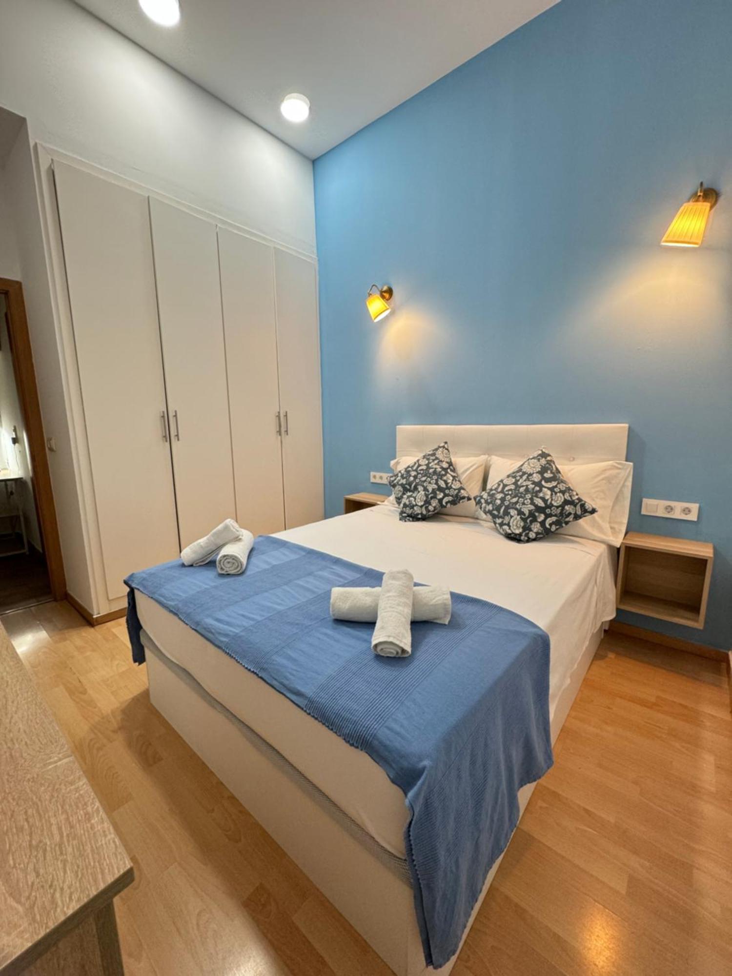 Pamis Apartament Sants, Barcelona Luaran gambar