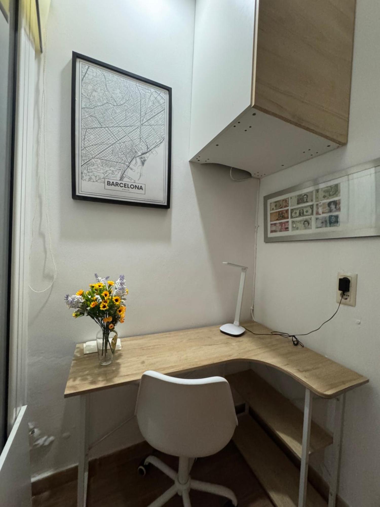 Pamis Apartament Sants, Barcelona Luaran gambar